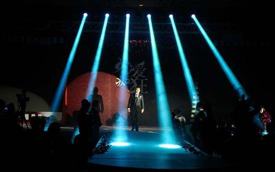 馬鞍山專業(yè)舞臺燈光服務(wù)優(yōu)選 華之茂舞臺燈光深度解析